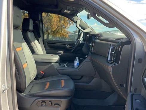 Used 2025 GMC Sierra 2500 AT4 w/ AT4 Premium Plus Package image 22