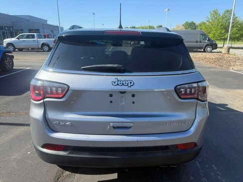 Certified 2018 Jeep Compass Limited w/ Navigation Group AWD/4WD image 3