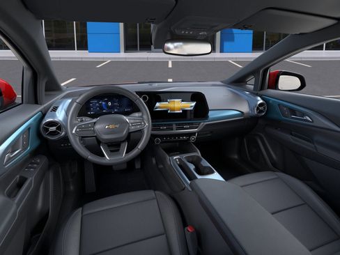 New 2026 Chevrolet Equinox EV LT image 15