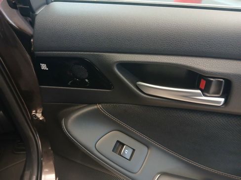 Used 2019 Toyota Avalon XSE image 24