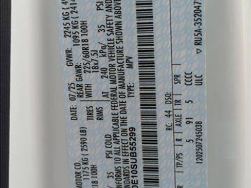 New 2025 Ford Escape SE image 17