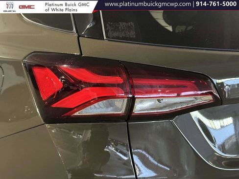 Used 2024 Chevrolet Equinox RS w/ LPO, Floor Liner Package image 11