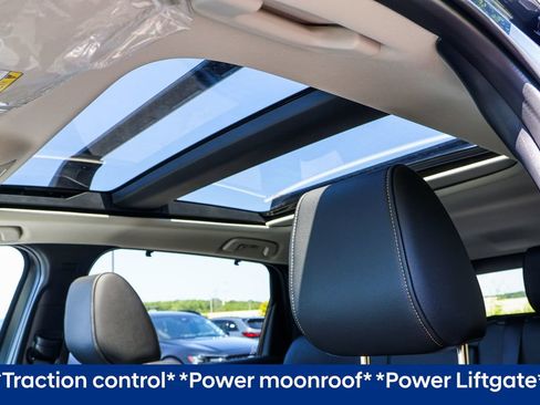 Used 2025 MAZDA CX-70 Plug-In Hybrid w/ Premium Pkg AWD/4WD image 6