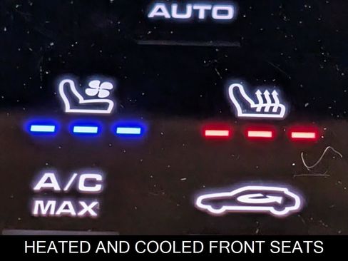 Used 2022 Porsche Cayenne Platinum Edition w/ Premium Package image 29