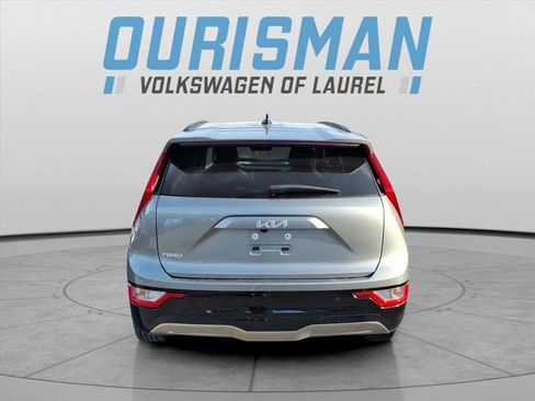 Used 2024 Kia Niro Wind image 3