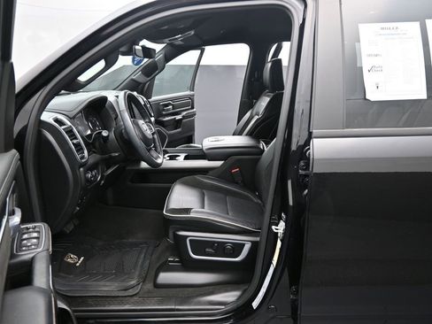 Used 2023 RAM 1500 Laramie image 10
