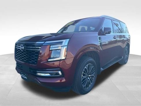New 2026 Nissan Armada SL w/ Captain's Chari Seat Package image 5
