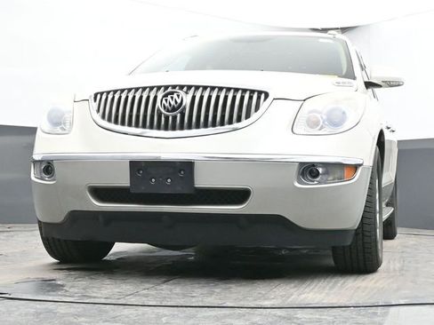 Used 2010 Buick Enclave CXL image 42