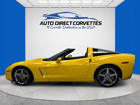 Used 2008 Chevrolet Corvette Coupe w/ Z51 Performance Package RWD image 5