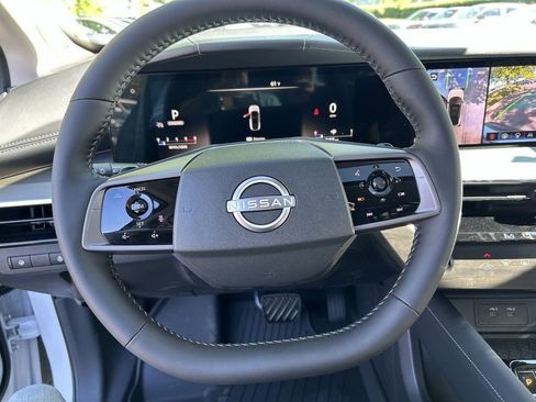 New 2025 Nissan Murano SL image 12