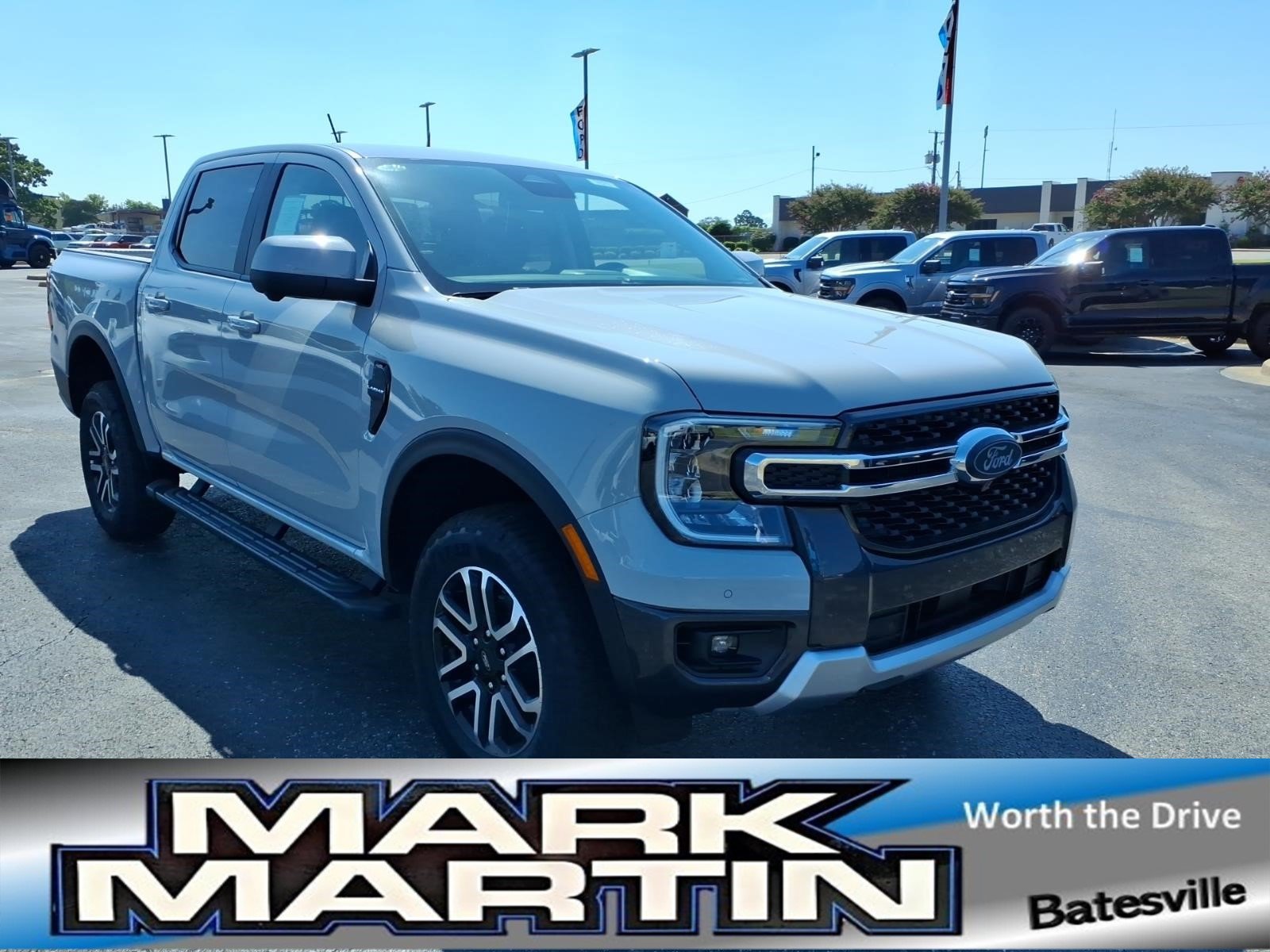 New 2026 Ford Ranger Lariat w/ FX4 Off-Road Package AWD/4WD image 1