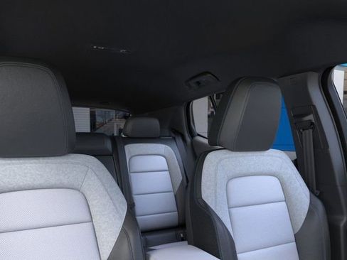 New 2026 Chevrolet Equinox EV LT image 24