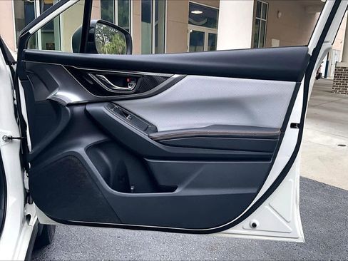 Used 2019 Subaru Crosstrek 2.0i Limited w/ Moonroof Package image 23