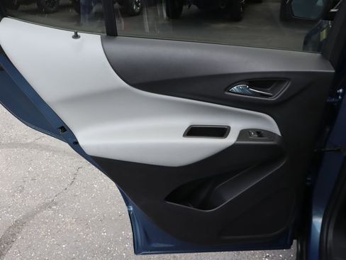 Used 2024 Chevrolet Equinox LS w/ LS Convenience Package FWD image 23