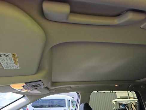 Used 2024 Nissan Rogue Platinum w/ Platinum Premium Package FWD image 7
