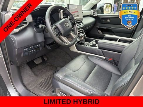 Used 2024 Toyota Tundra Limited w/ Power Package image 17