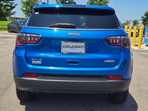 Used 2024 Jeep Compass Latitude AWD/4WD image 12