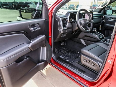 New 2026 GMC Canyon Elevation w/ Convenience Package image 25