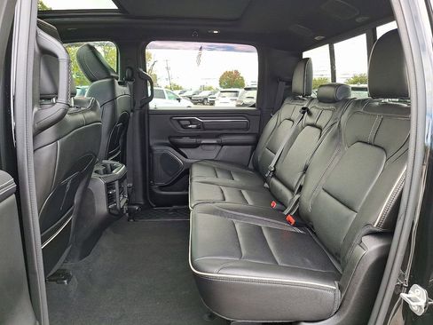 Used 2022 RAM 1500 Limited w/ Body Color Bumper Group image 13