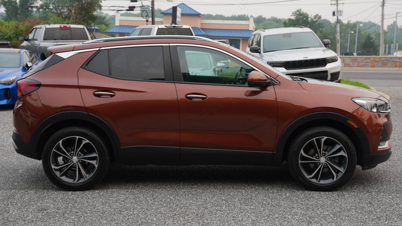 Used 2021 Buick Encore GX Select AWD/4WD image 4