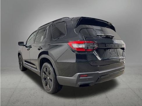 New 2026 Honda Pilot Black Edition image 3