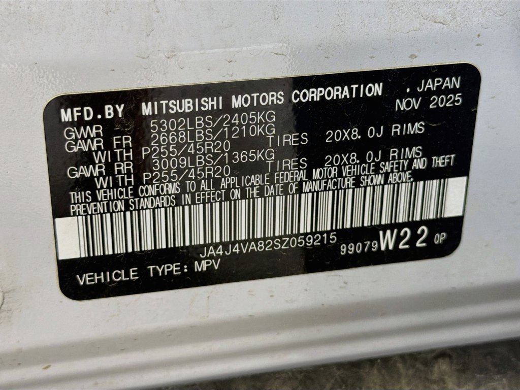 Used 2025 Mitsubishi Outlander SE AWD/4WD image 35