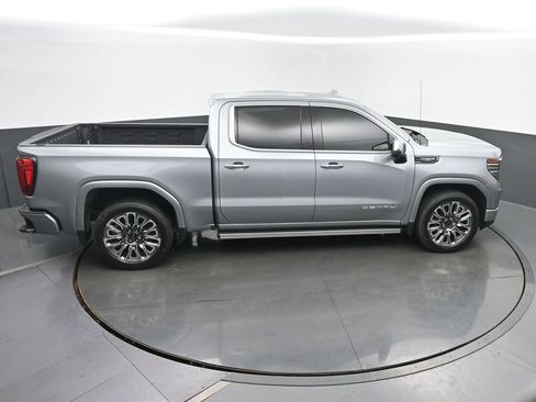 Used 2025 GMC Sierra 1500 Denali Ultimate AWD/4WD image 45