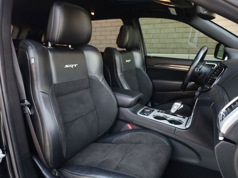 Used 2020 Jeep Grand Cherokee SRT AWD/4WD image 27