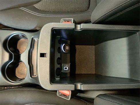 Used 2019 Jeep Cherokee Latitude w/ Cold Weather Group image 42
