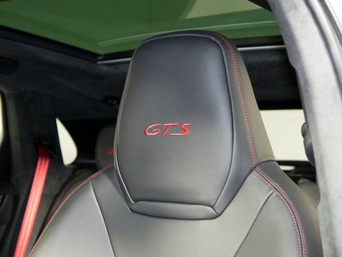 Certified 2023 Porsche Cayenne GTS image 19