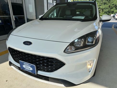 Certified 2020 Ford Escape SEL FWD image 1