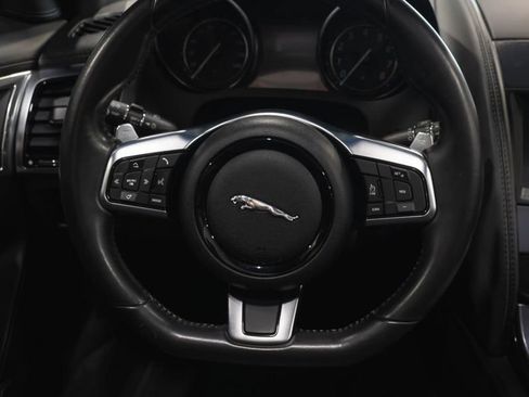 Used 2020 Jaguar F-TYPE Convertible RWD image 13