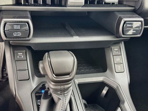 New 2026 Toyota RAV4 SE AWD/4WD image 19