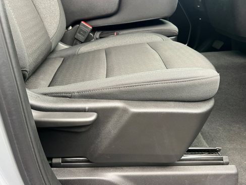 Used 2025 GMC Sierra 1500 SLE image 23