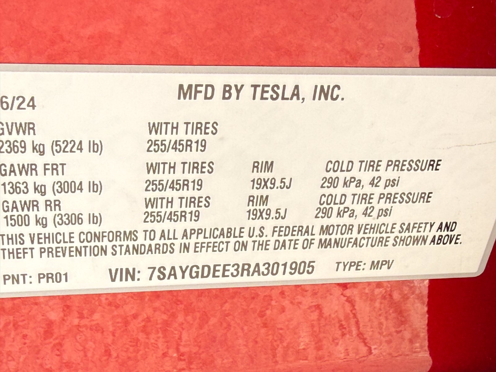 Used 2024 Tesla Model Y Long Range AWD/4WD image 29
