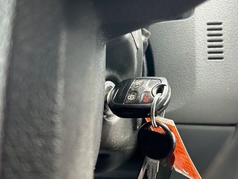 Used 2012 Ford F250 XLT w/ Camper Pkg image 28