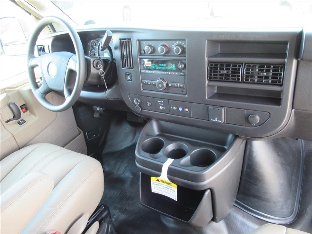 New 2026 Chevrolet Express 2500 Extended RWD image 12