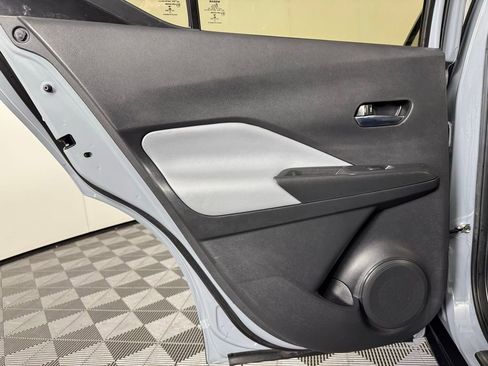 Used 2022 Nissan Kicks SR w/ Premium Package image 30