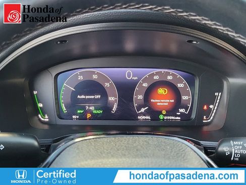 Certified 2025 Honda Civic Sport Touring image 13
