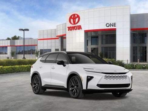 New 2026 Toyota Crown Signia image 16