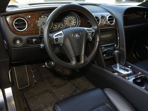 Used 2013 Bentley Continental GT image 8