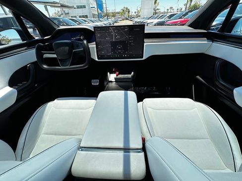 Used 2023 Tesla Model X Plaid AWD/4WD image 19