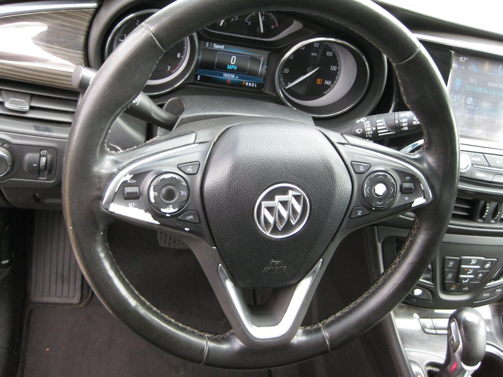 Used 2019 Buick Envision Essence FWD image 14