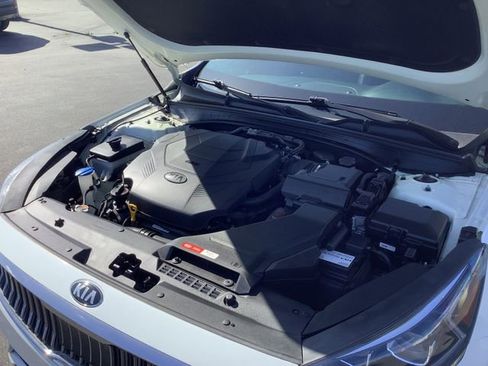 Used 2019 Kia Cadenza Technology image 42