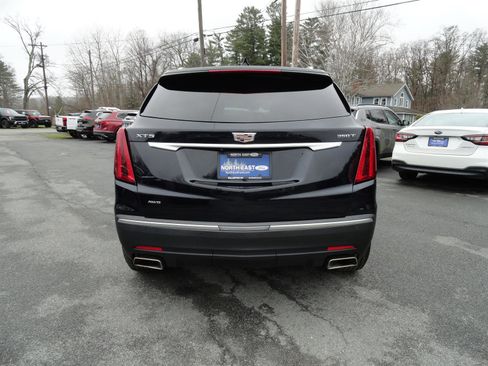 Used 2022 Cadillac XT5 Luxury AWD/4WD image 6