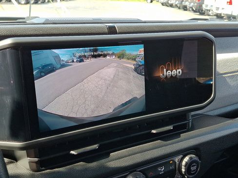 Certified 2025 Jeep Wrangler Sport image 17