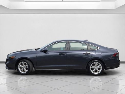 Used 2023 Honda Accord LX image 8