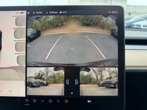 Used 2023 Tesla Model 3 Performance image 13