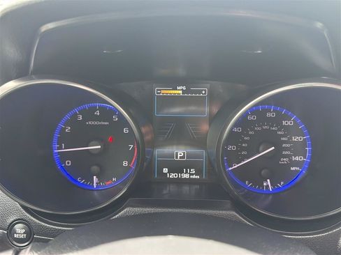 Used 2016 Subaru Outback 2.5i Limited AWD/4WD image 23