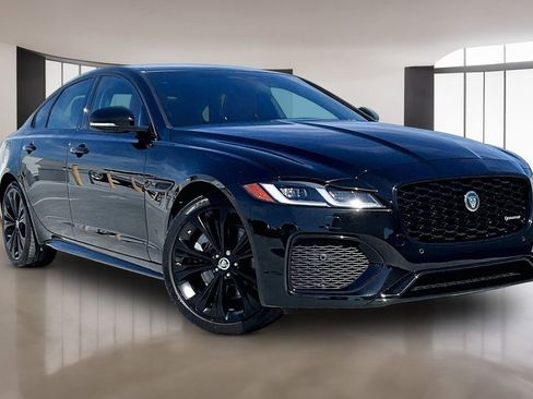 Used 2024 Jaguar XF R-Dynamic SE image 3